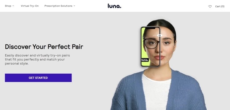 Luna virtual try-on screenshot
